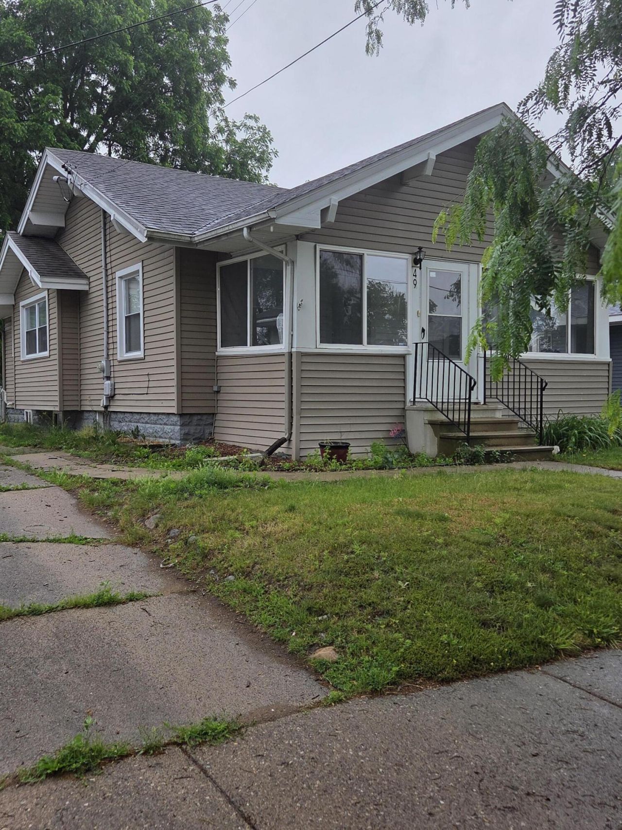 49 W Kingman Avenue, Battle Creek, MI 49014 Main Photo