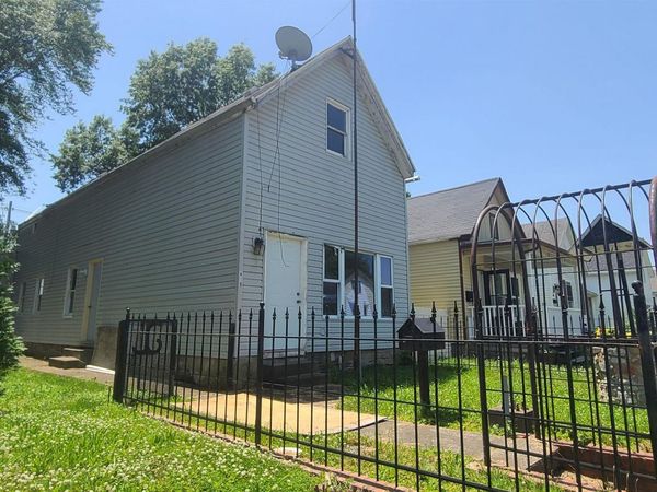 419 E Virginia Street, Evansville, IN 47711