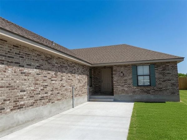 45 E PHILLIP Court , Chalmette, LA 70043