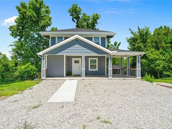 7330 Ozark Road, Kansas City, MO 64129