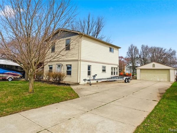 37886 Sunnybrook Street, Harrison Twp, MI 48045