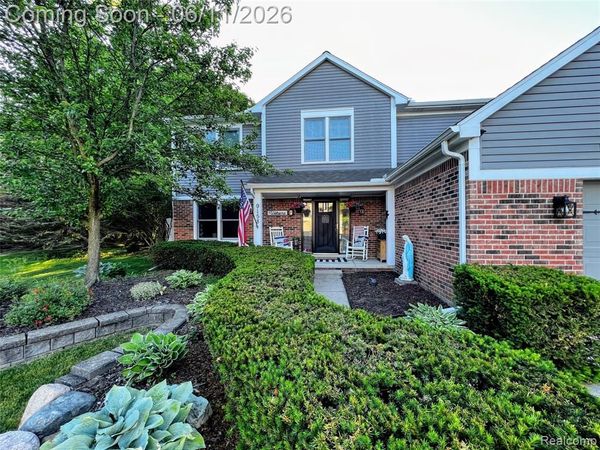 9158 Trillium Lane, Plymouth Twp, MI 48170