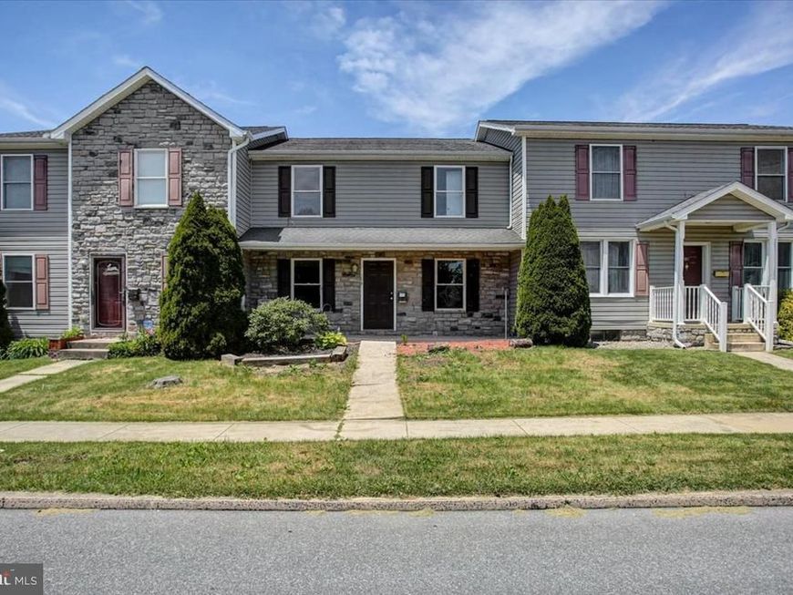 604 Fairview Avenue , Waynesboro, PA 17268 Main Photo
