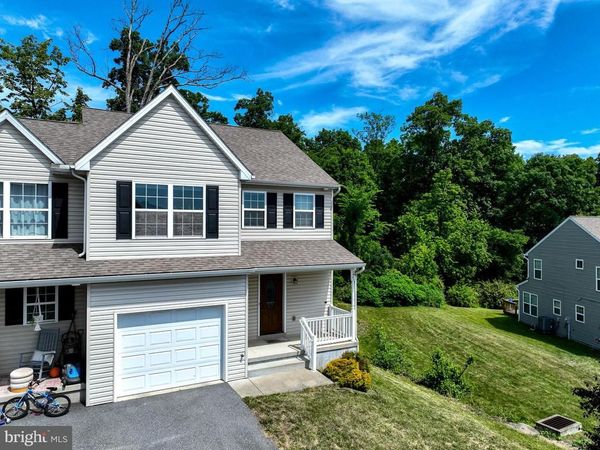 271 WILDFLOWER DRIVE, EAST EARL, PA 17519