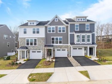 3046 FARROW CIR , CHARLOTTESVILLE, VA 22901