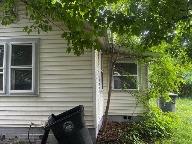 901 Munson Street , Akron, OH 44305 Photo 3