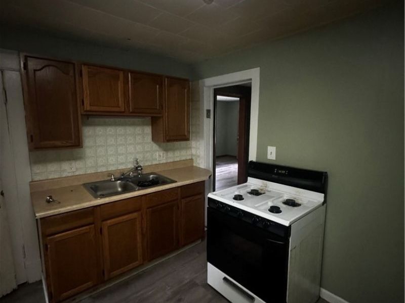 901 Munson Street , Akron, OH 44305 Photo 9