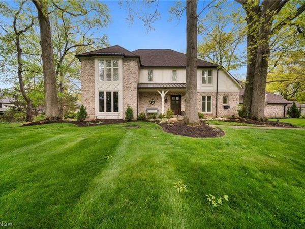 28930 Turnbridge Road , Bay Village, OH 44140