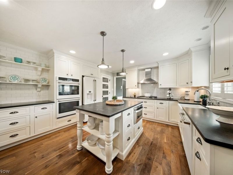 28930 Turnbridge Road , Bay Village, OH 44140 Photo 14