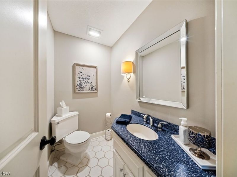 28930 Turnbridge Road , Bay Village, OH 44140 Photo 31