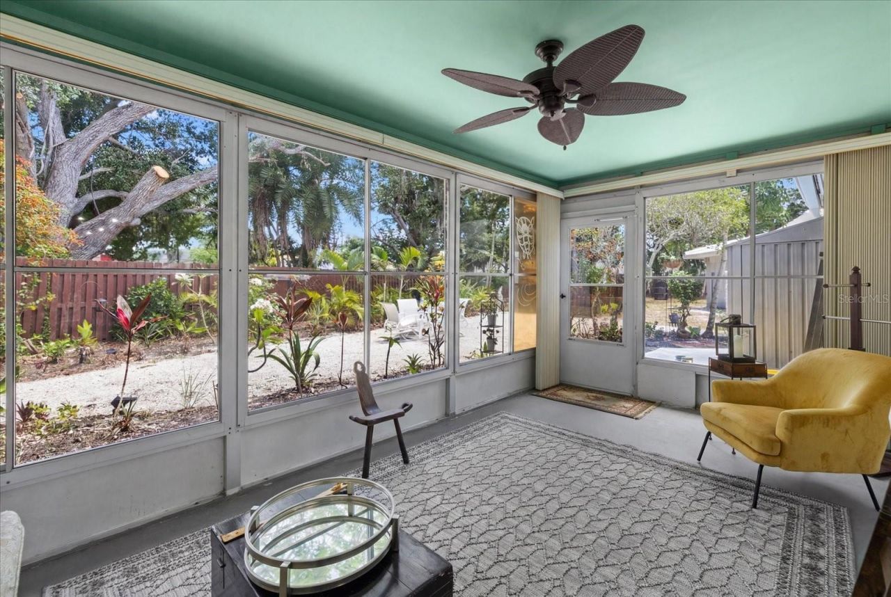 4305 Chinaberry Circle , Bradenton, FL 34208 Photo