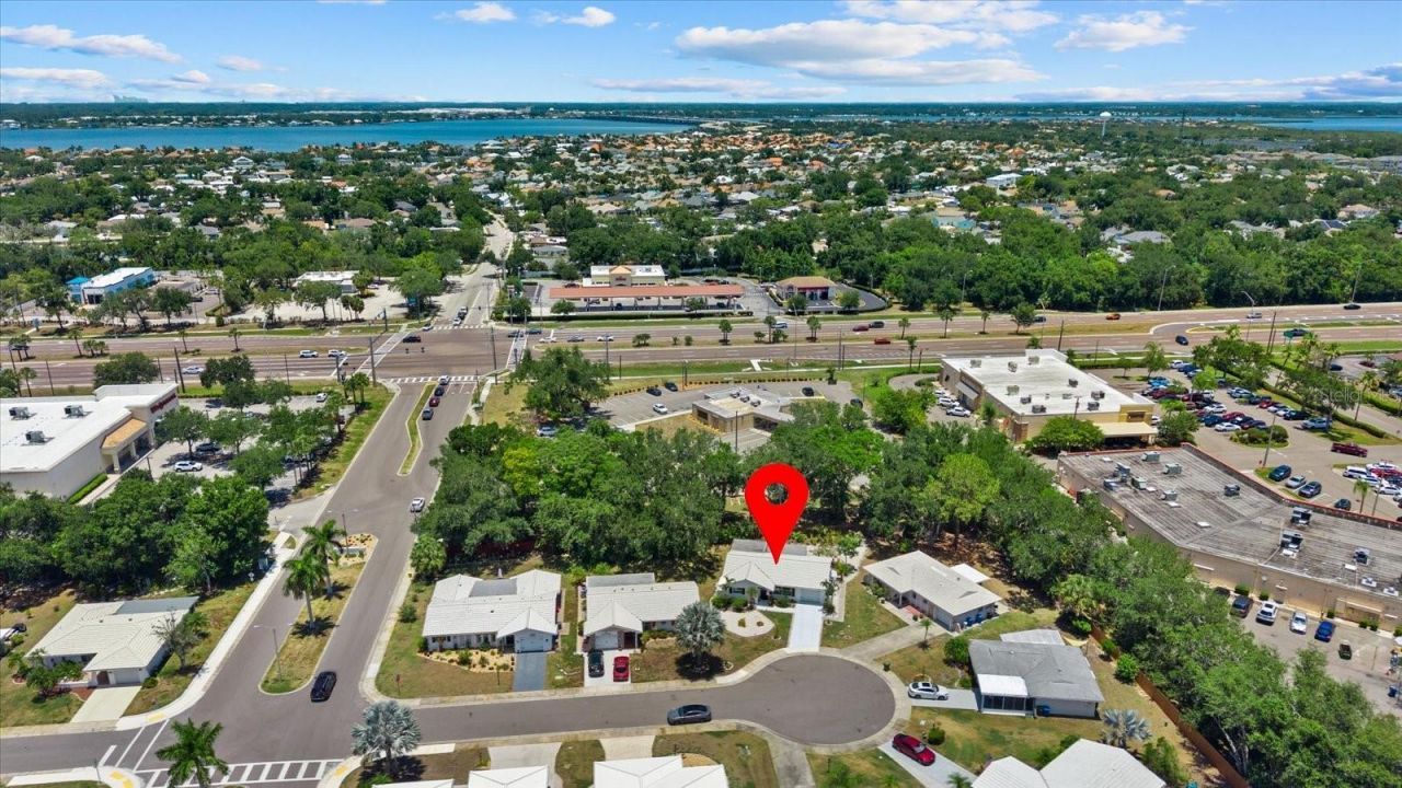4305 Chinaberry Circle, Bradenton, FL 34208 Photo