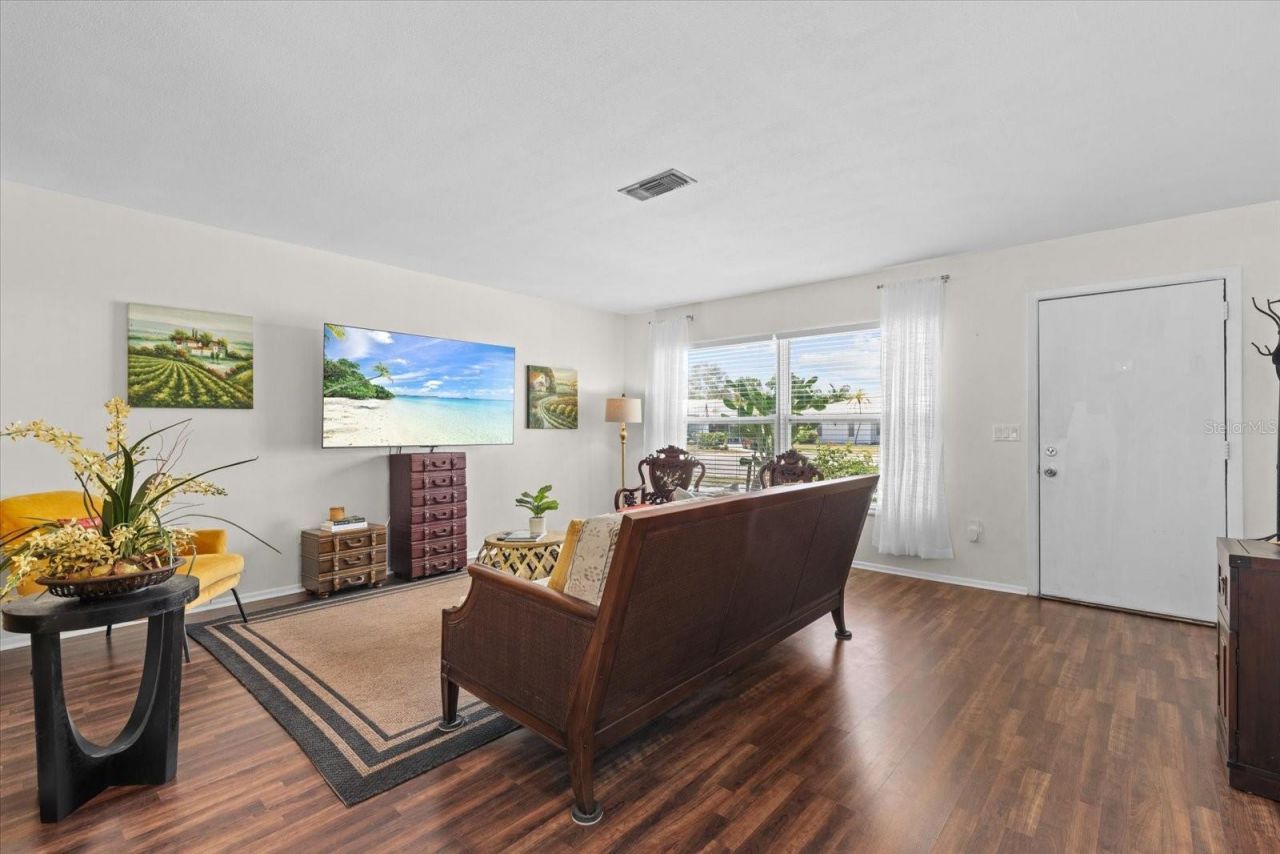 4305 Chinaberry Circle , Bradenton, FL 34208 Photo