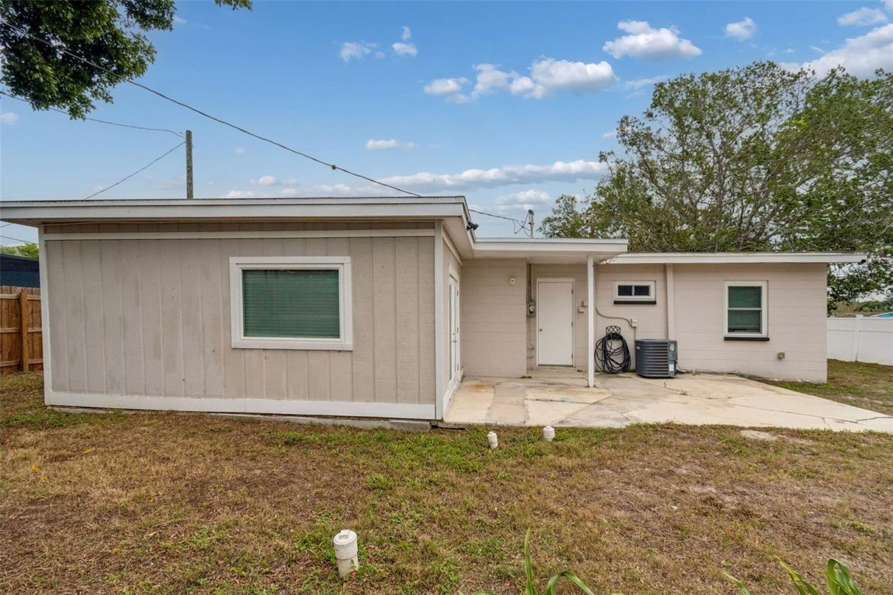 4479 Porpoise Drive Se, Saint Petersburg, FL 33705 Photo