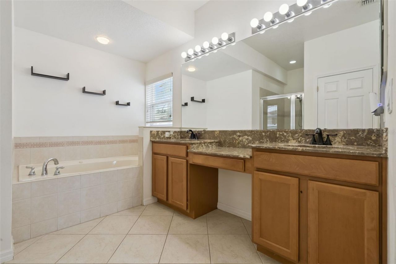 1900 Acacia Drive , Kissimmee, FL 34758 Photo