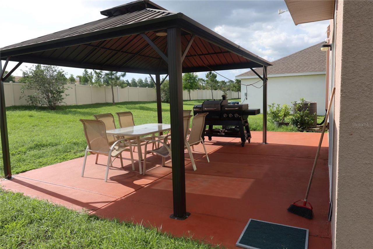 7819 Sail Clover Lane , Zephyrhills, FL 33540 Photo