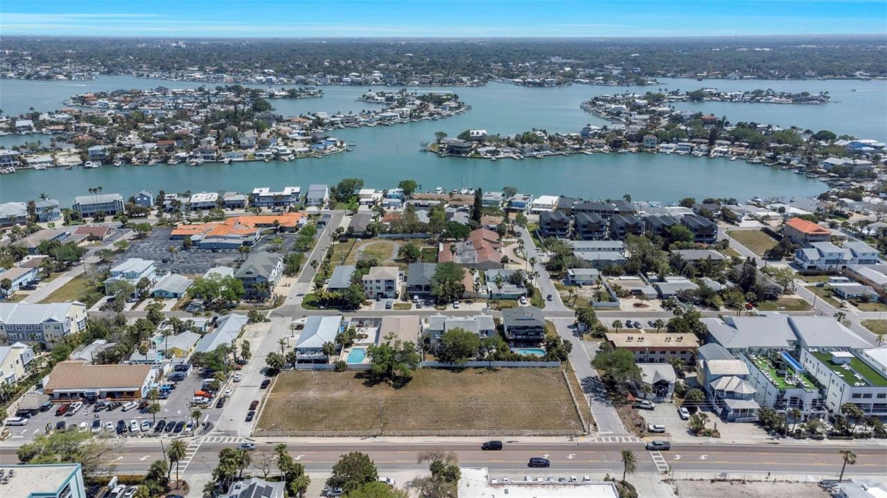 2300 Gulf Boulevard, Indian Rocks Beach, FL 33785 Photo