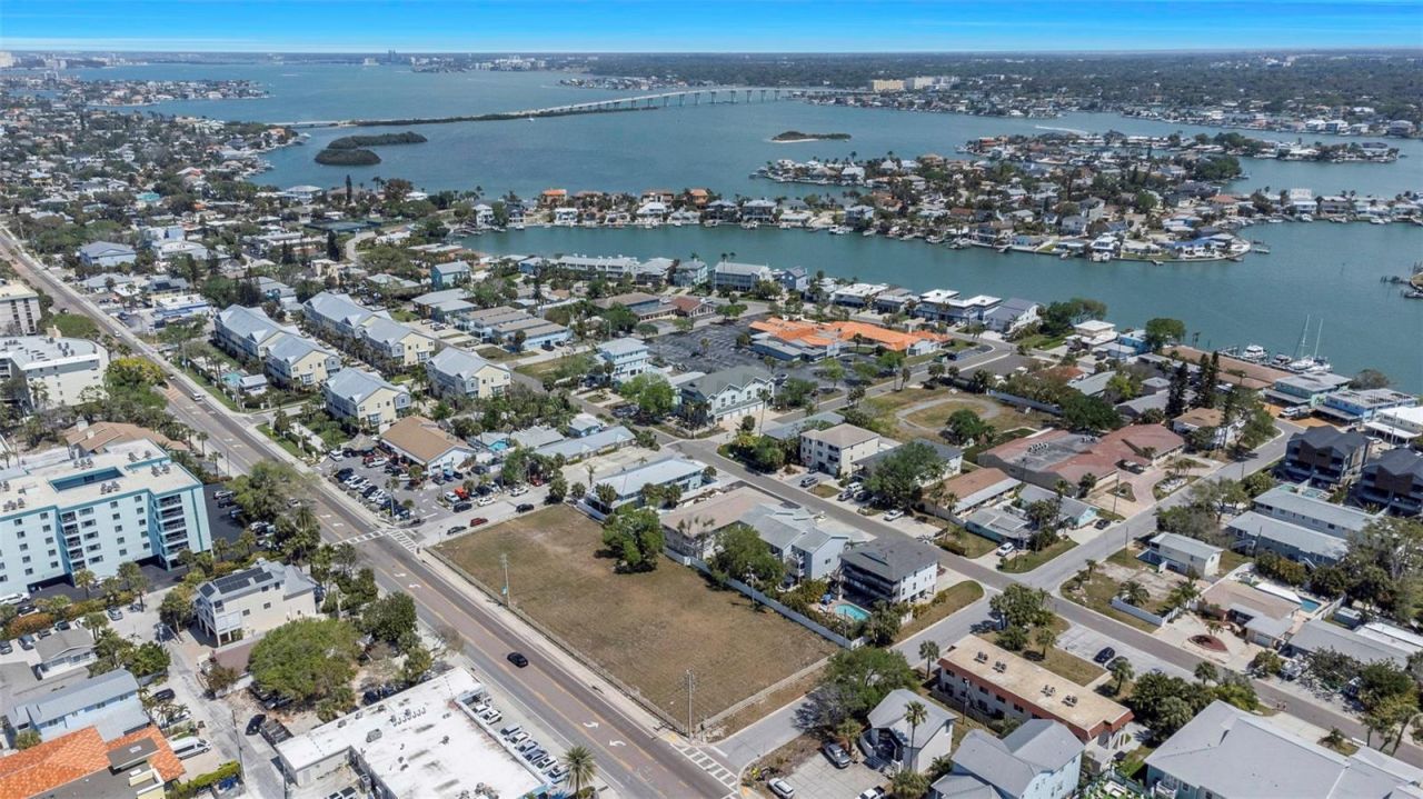 2300 Gulf Boulevard, Indian Rocks Beach, FL 33785 Photo