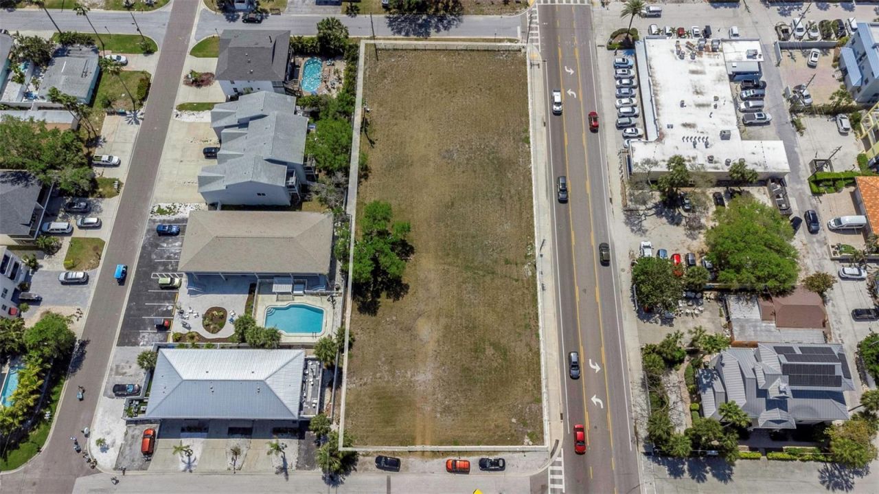 2300 Gulf Boulevard, Indian Rocks Beach, FL 33785 Photo