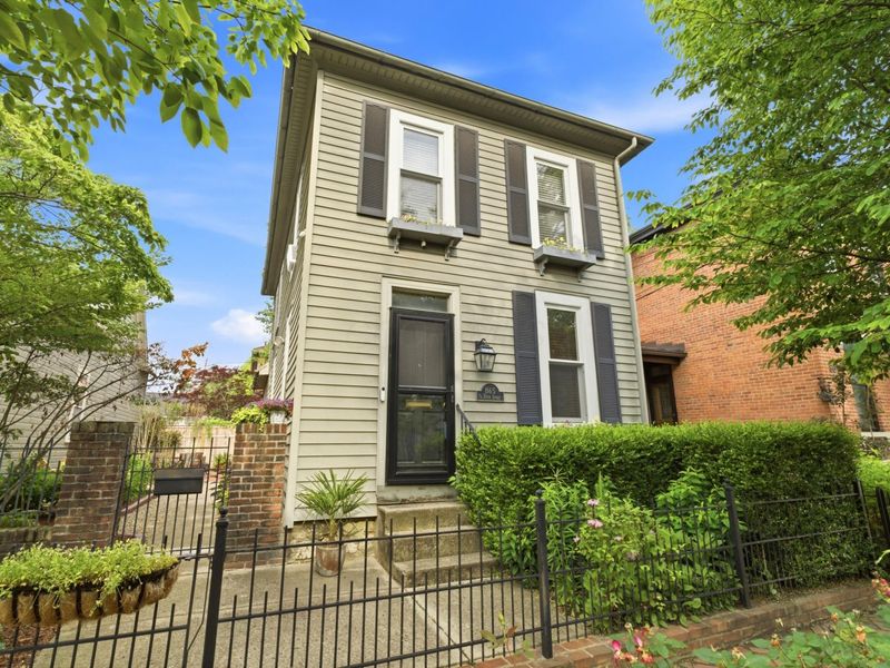 865 S 5th Street, Columbus, OH 43206 Photo 2