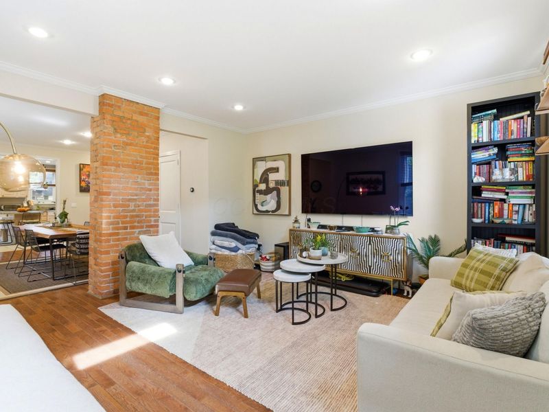 865 S 5th Street, Columbus, OH 43206 Photo 5
