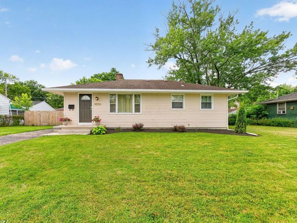 2255 Fenton Street , Columbus, OH 43224