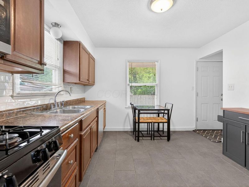 2255 Fenton Street , Columbus, OH 43224 Photo 11