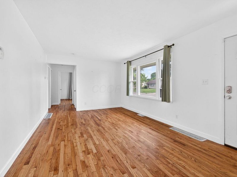 2255 Fenton Street , Columbus, OH 43224 Photo 8