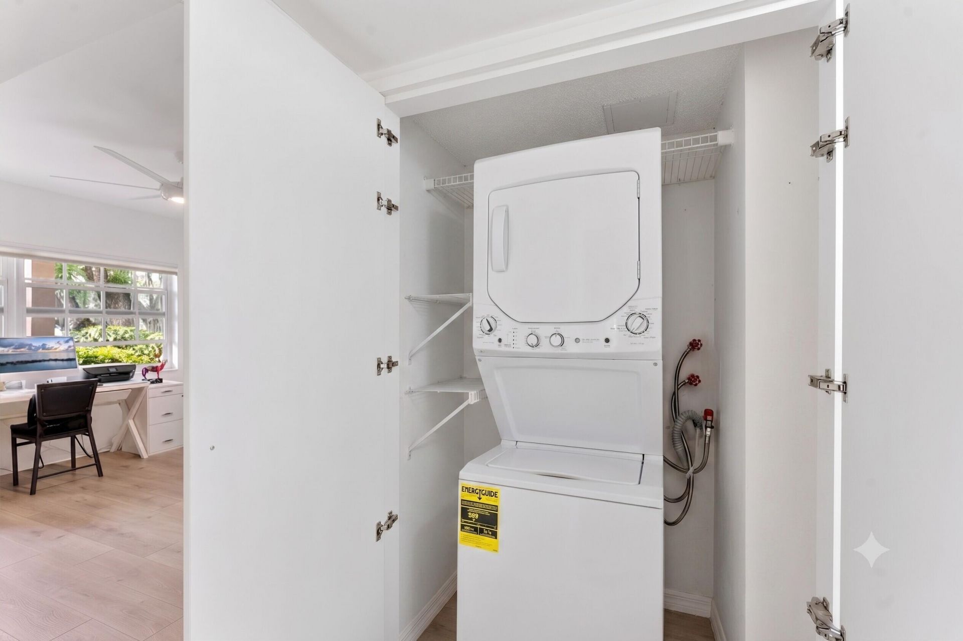 3900 Oaks Clubhouse Drive, Unit 110, Pompano Beach, FL 33069 Photo