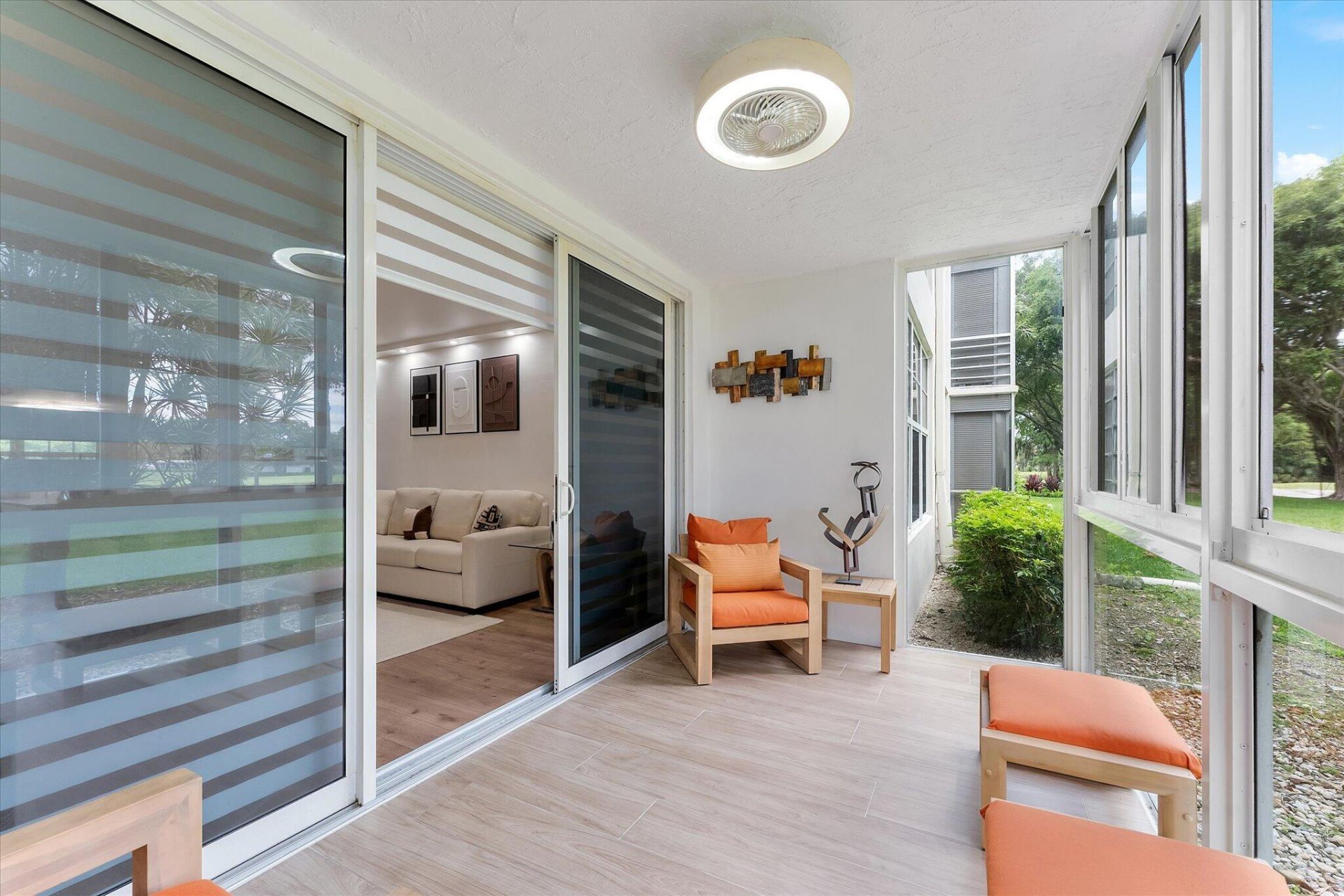 3900 Oaks Clubhouse Drive, Unit 110, Pompano Beach, FL 33069 Photo