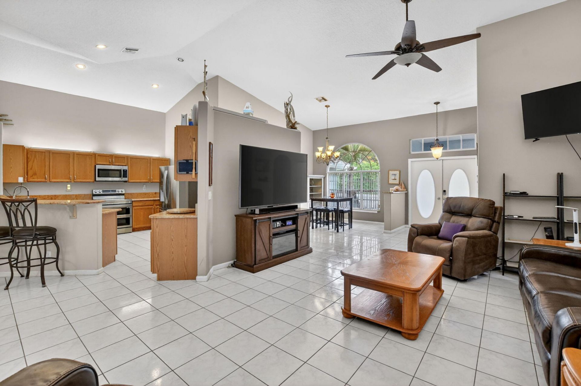 16074 66th Court N, The Acreage, FL 33470 Photo