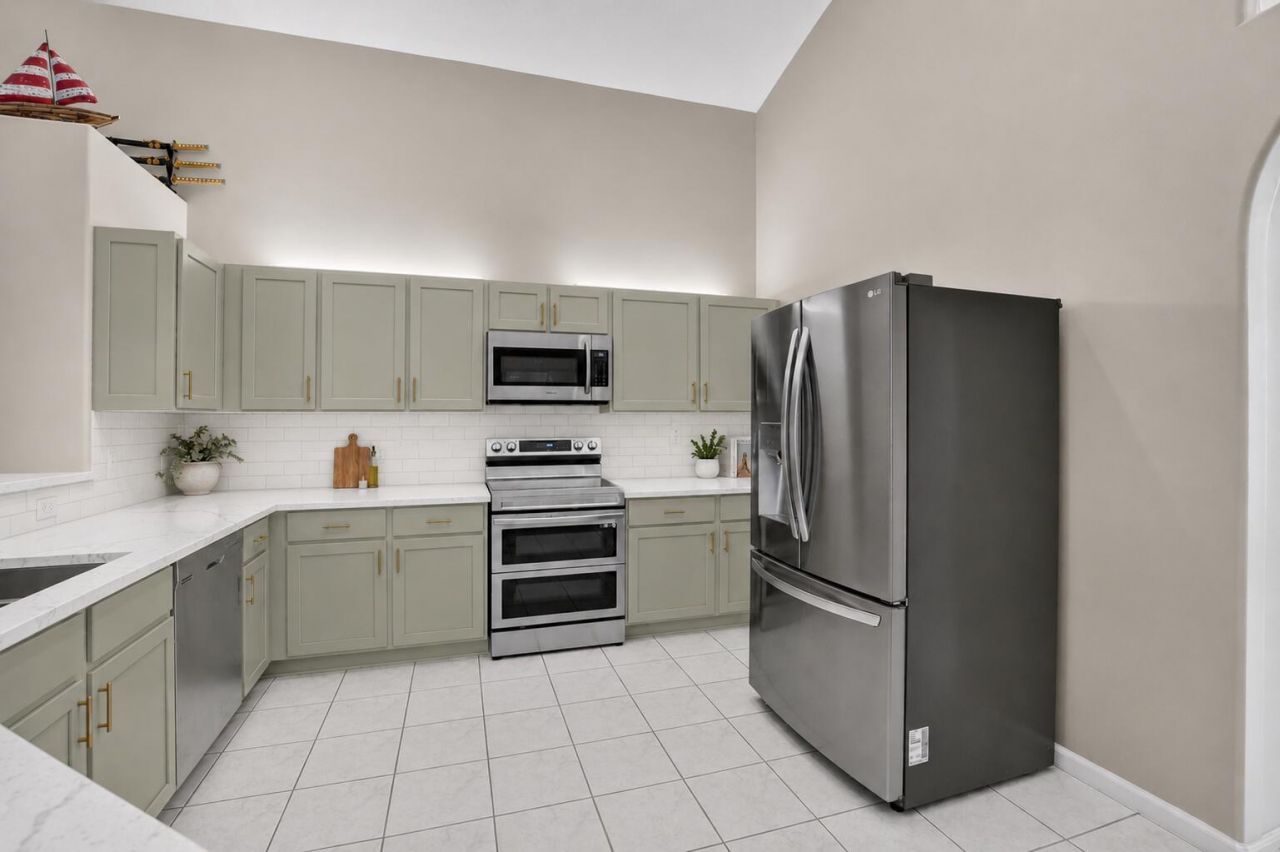 16074 66th Court N, The Acreage, FL 33470 Photo