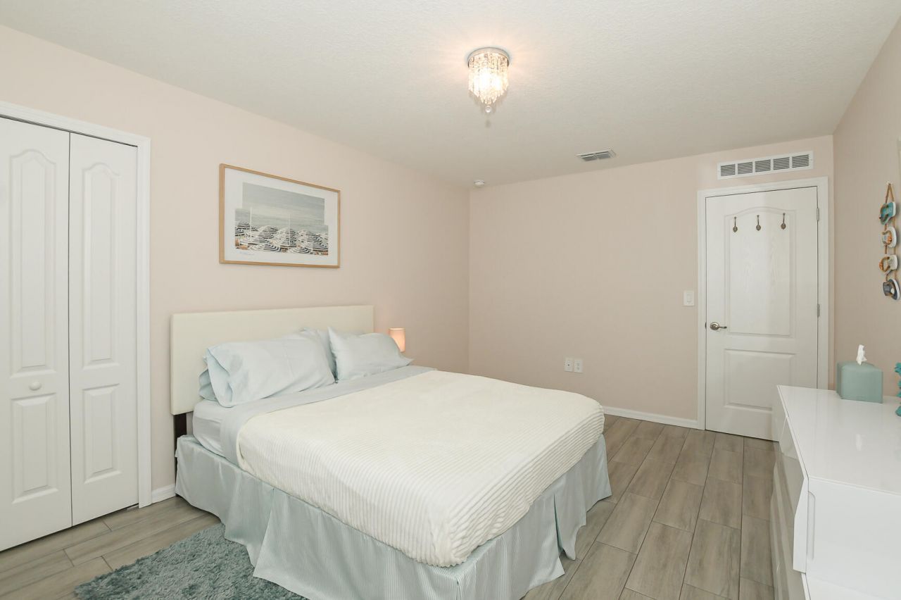 1033 SW General Patton Terrace, Port Saint Lucie, FL 34953 Photo