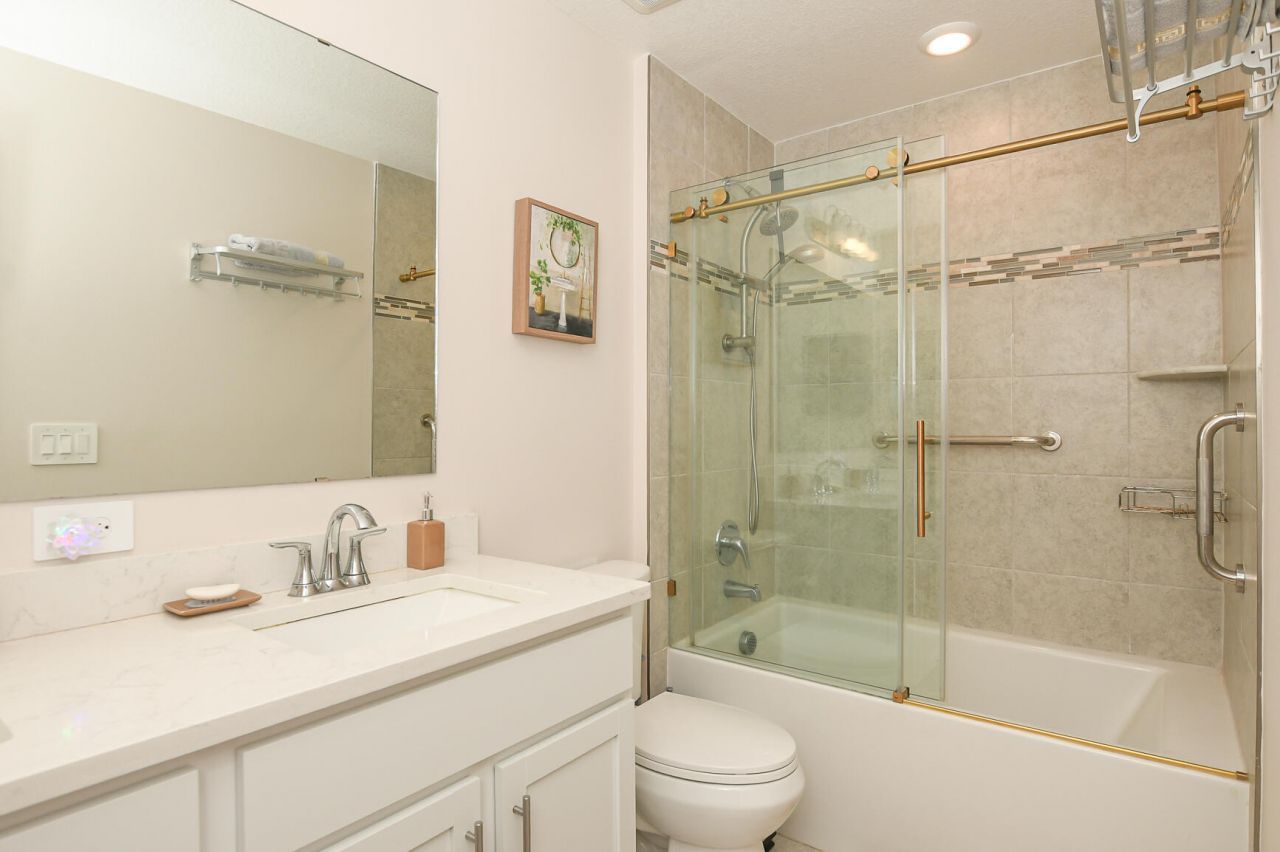 1033 SW General Patton Terrace, Port Saint Lucie, FL 34953 Photo