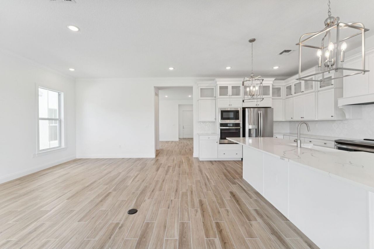 6799 SE Lost Pine Drive, Stuart, FL 34997 Photo