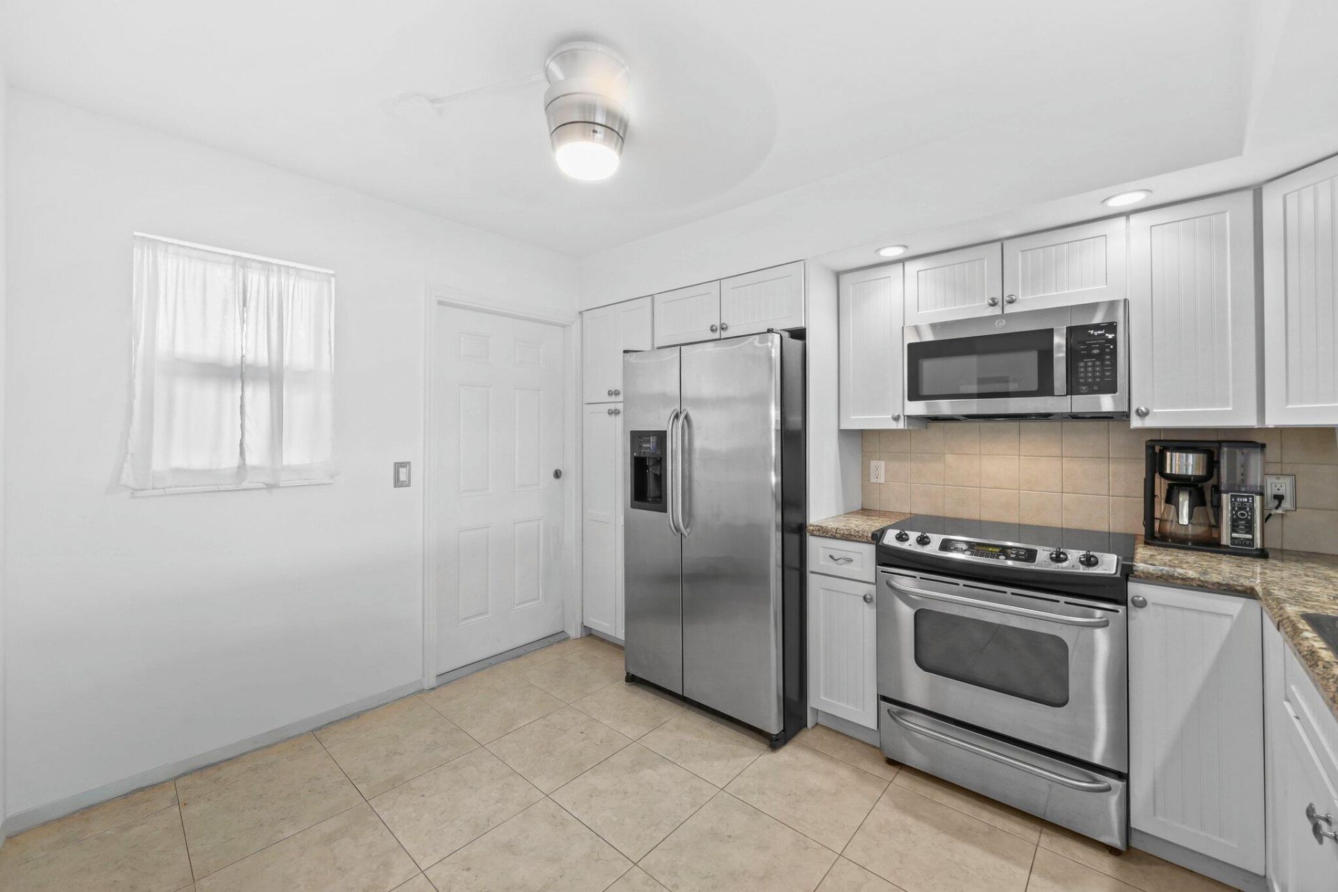 3121 NE 51st Street, Unit 204e, Fort Lauderdale, FL 33308 Photo