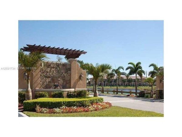 950 SW 147th Ave , Unit 2611, Pembroke Pines, FL 33027