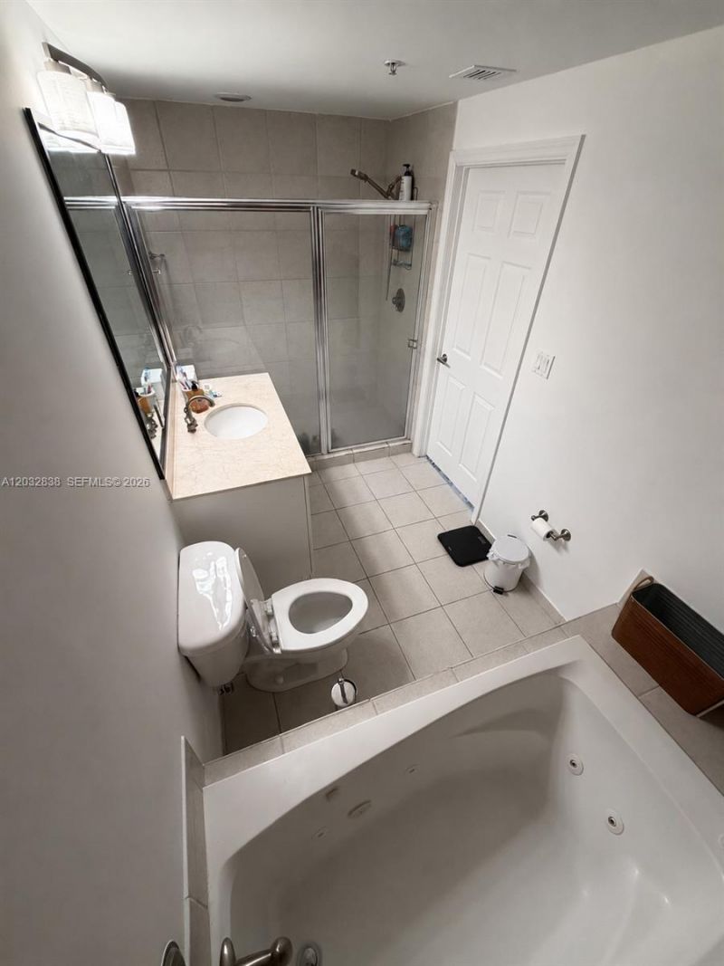 140 S Dixie Hwy , Unit 713, Hollywood, FL 33020 Photo