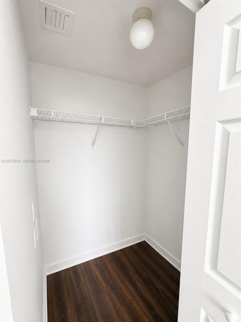 140 S Dixie Hwy , Unit 713, Hollywood, FL 33020 Photo