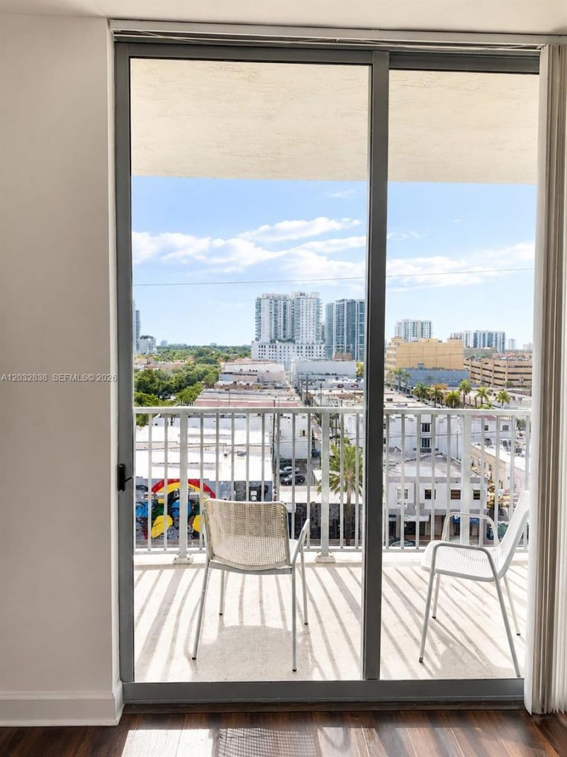 140 S Dixie Hwy , Unit 713, Hollywood, FL 33020 Photo