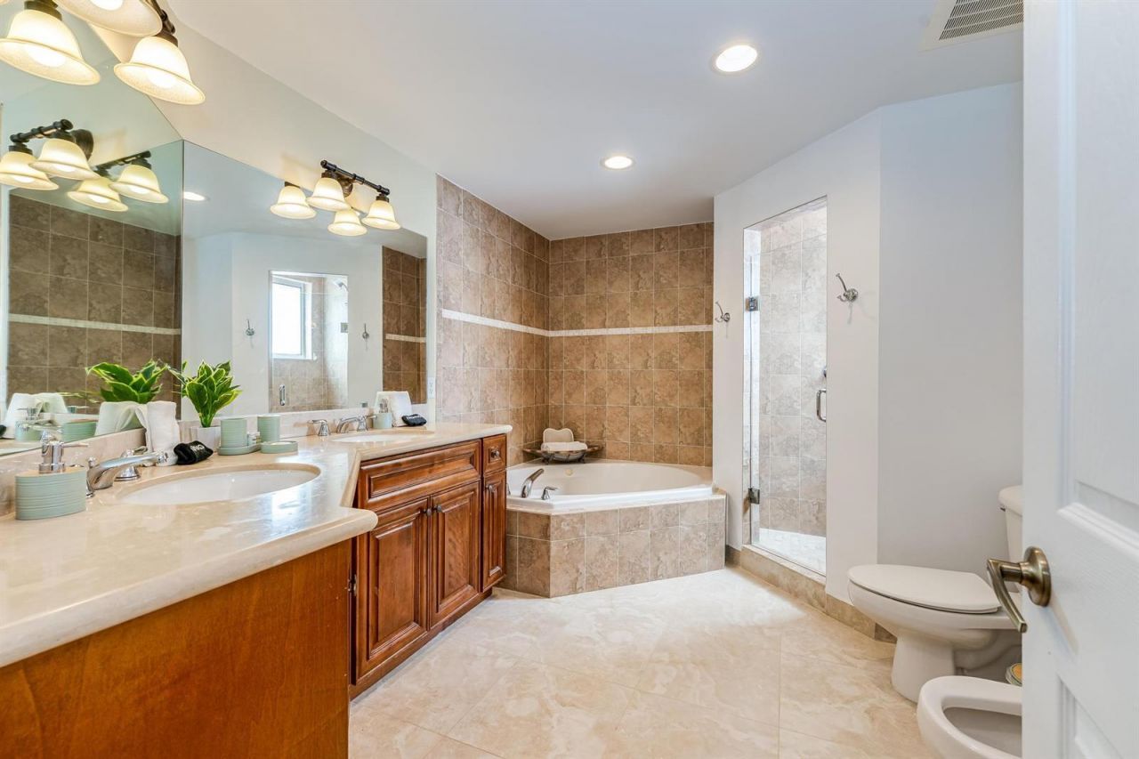 1721 SW 23rd Street , Unit 1721, Fort Lauderdale, FL 33315 Photo