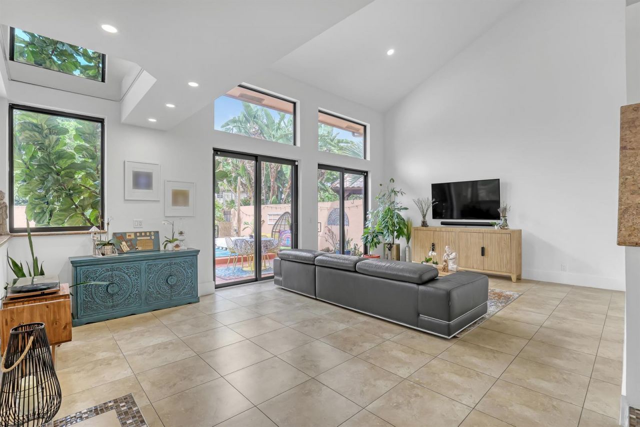 6532 Via Rosa , Boca Raton, FL 33433 Photo