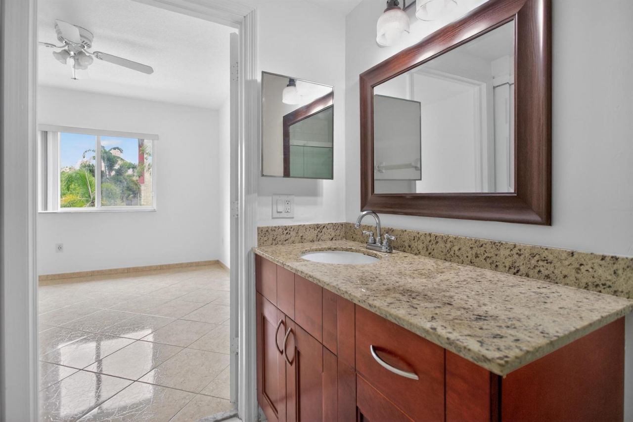 7085 Nova Drive , Unit 232, Davie, FL 33317 Photo