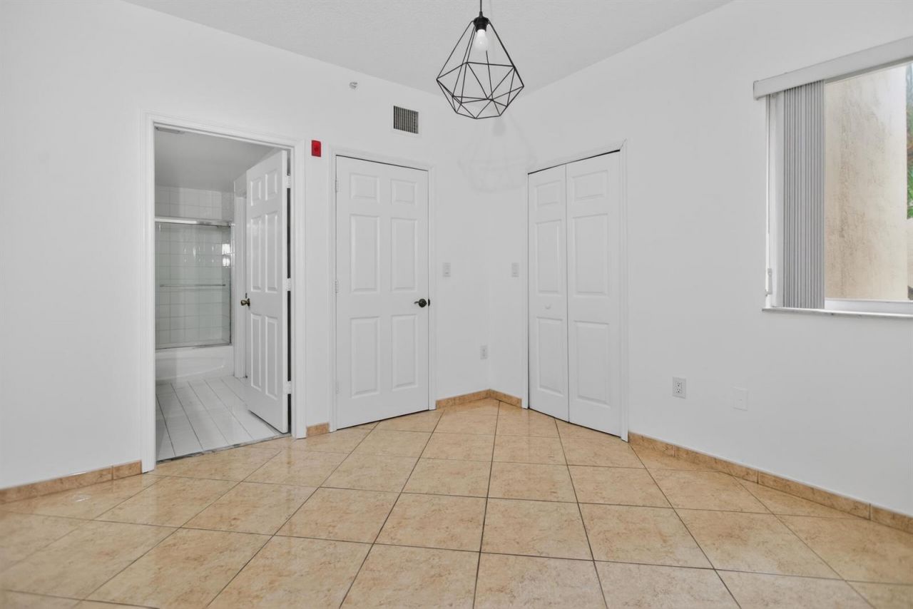 7085 Nova Drive , Unit 232, Davie, FL 33317 Photo