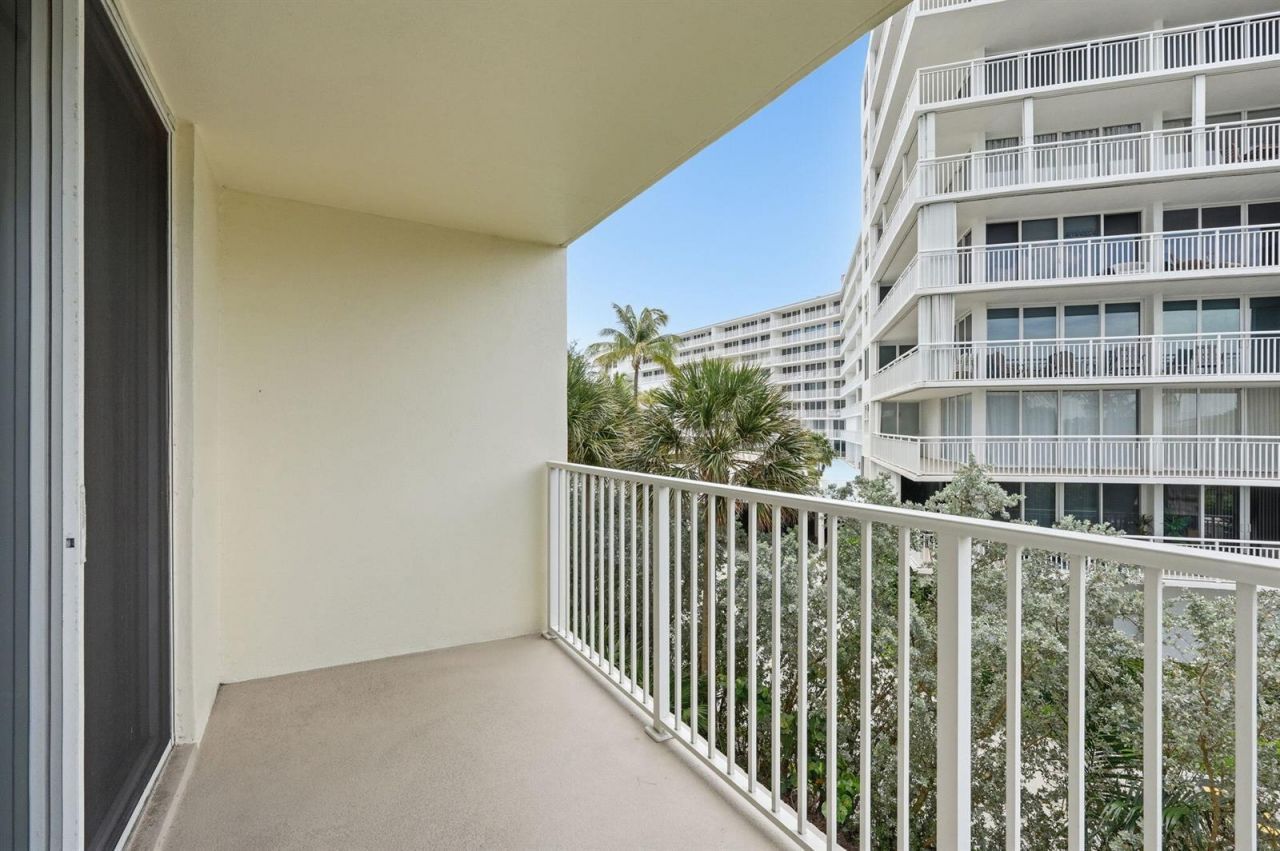 3540 S South Ocean Boulevard, Unit 310, South Palm Beach, FL 33480 Photo