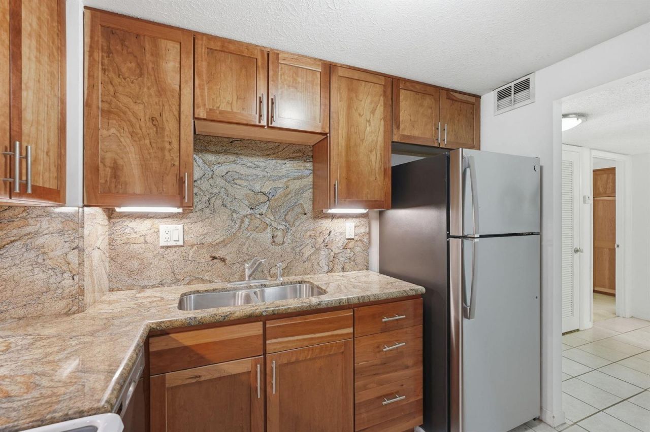 3540 S South Ocean Boulevard, Unit 310, South Palm Beach, FL 33480 Photo