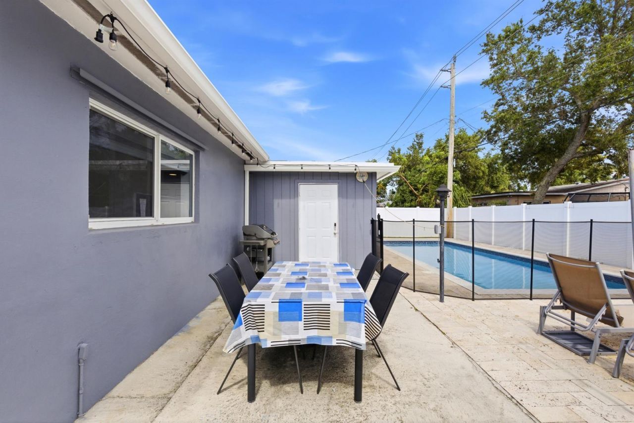 6444 Oak Street , Hollywood, FL 33024 Photo