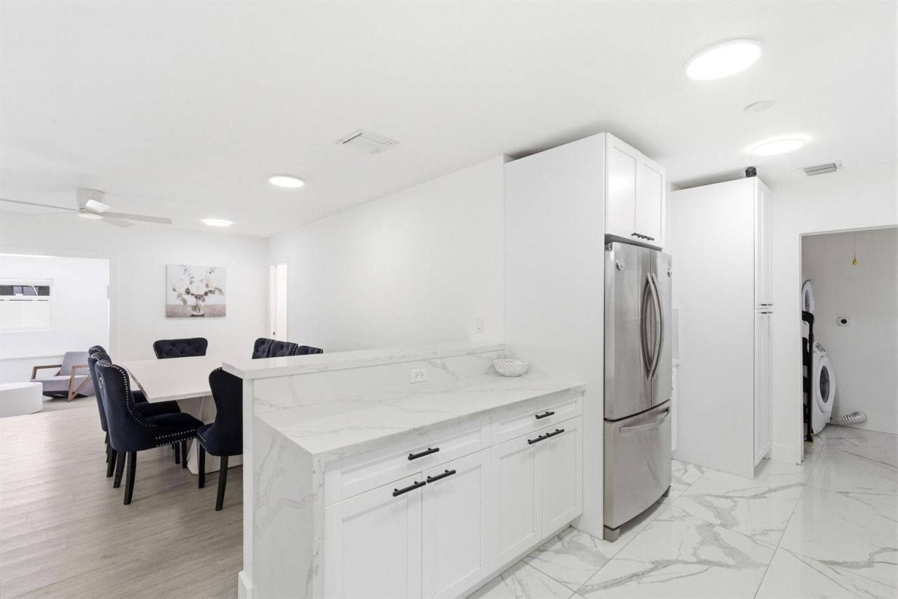 6444 Oak Street , Hollywood, FL 33024 Photo