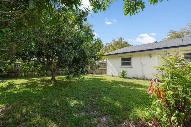 4639 Franwood Drive , Delray Beach, FL 33445 Photo