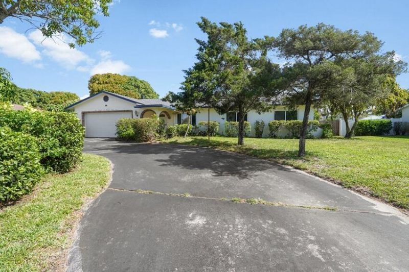 4639 Franwood Drive , Delray Beach, FL 33445 Photo